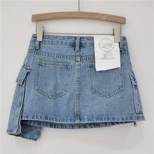 OUDINA Vendita all'Ingrosso di Eleganti Minigonne <span class=keywords><strong>Cargo</strong></span> Multi-tasca per Donne, Gonne Corte in Denim - Product Image 2