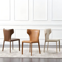Chaise de salle à manger moderne en cuir, rembourrée avec mousse haute résilience, pieds en métal, pour restaurant et hôtel (vente en gros)