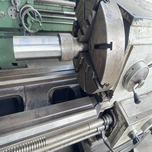 Torno de Precisión Horizontal Manual Usado de 630 x 2000 mm, Modelo Shenyang C6163 para Mecanizado de Metales, Precio Económico de Fábrica - Product Image 2