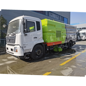 Máquina barredora de carreteras móvil versátil de 16 metros cúbicos, diésel, en Lesoto - Product Image 2