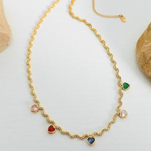 Venta al por mayor exquisito corazón colgante collar moda Irregular curva cadena colorido corazón circón clavícula cadena Collar para mujer - Product Image 5
