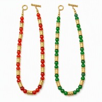 Collier Rétro Médiéval en Alliage Plaqué Or avec Perles en Pierre Naturelle Fait Main, Chaîne à Maillons, Poids 80G, Vert Rouge