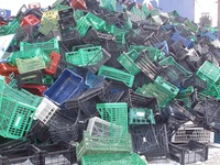 PP - POLYPROPYLENE GRIND (REGRIND - FLAKES) PROVENANT DE CAISSES À FRUITS - CAISSES (COULEURS MIXTES) EN GRANDS SACS DÉCHETS / RESIDUS POUR RECYCLAGE..