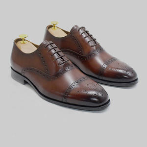 Zapatos de vestir y Oxfords de cuero para hombre, estilo italiano, de alta calidad, con cordones, venta al por mayor, 2026 - Product Image 1