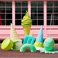 Décoration Extérieure Sculpture Géante en Résine en Forme de Crème Glacée Accessoires Statue de Dessert en Fibre de Verre pour la Décoration d'Été