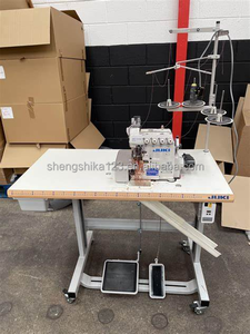 Machine à coudre <span class=keywords><strong>surjeteuse</strong></span> à double aiguille à cinq fils à alimentation différentielle haute vitesse Jukis MO-6914R d'occasion - Product Image 4
