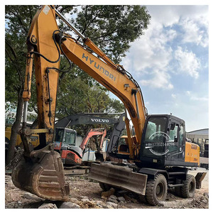 Excavateur à roues Hyundai 210W-7 d'occasion avec engrenage à moteur Cummins Vente de grosses machines industrielles Équipement industriel d'occasion - Product Image 1