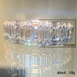 Anello con zirconi quadrati in stile europeo americano, ornamento decorativo versatile per dita, da indossare ogni giorno per uomini e donne - Product Image 2