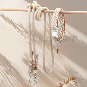 Conjunto de Collar y Correa <span class=keywords><strong>para</strong></span> Perro Hecho a Mano con Diseño Jacquard de Piel de Vaca, Diseño Anti-Atorcamiento y <span class=keywords><strong>Cierre</strong></span> de Botón - Product Image 3