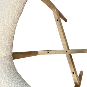 เก้าอี้ทานข้าวไม้สไตล์นอร์ดิก เบาะกำมะหยี่สีขาวเท็ดดี้ ขาไม้ พนักพิงโค้ง - Product Image 4