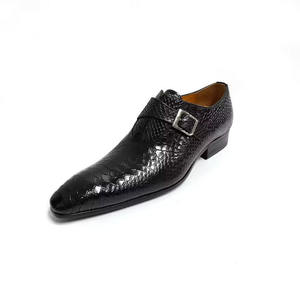Zapatos de boda personalizados hechos a mano para hombre, zapatos casuales con hebillas metálicas, zapatos de vestir y Oxfords con estampado de serpiente que realzan la estatura. - Product Image 4