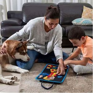Tablero de Actividades Plegable Montessori de Fieltro para Niños, Personalizado por Fábrica China, Superventas - Product Image 4