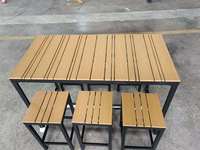 Ensemble de table de bar à manger en métal pour jardin extérieur de 7 pièces avec 6 tabourets