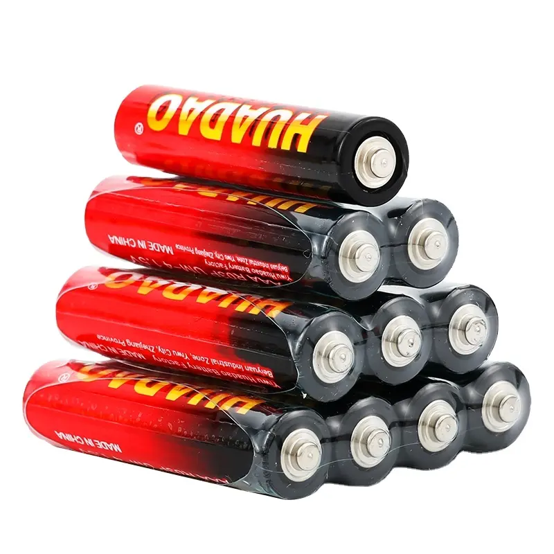 Cuanen Emballage personnalisé 1.5v R03 Pile sèche Zinc Carbone Cellule Aaa Taille Um 4 1 5v R03p Batteries