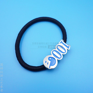 Élastique à cheveux personnalisé en alliage de zinc noir avec logo métallique imprimé, cadeau promotionnel, design géométrique - Product Image 2