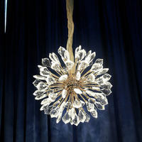 Lumière américaine moderne Salle à manger de luxe Salon Hôtel Décoration intérieure Globe doré Suspension en cristal