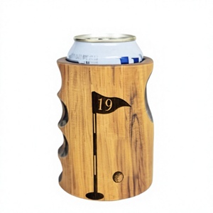 Portabevande in Legno con Design a Bandiera da Golf, Portatile e Isolato per il Golf - Product Image 1