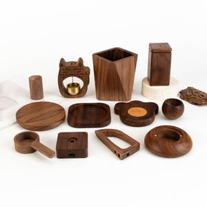 Base de présentation en bois entièrement personnalisable, non finie/polie, vente en gros - Product Image 4