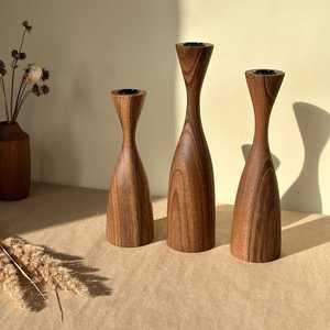 เชิงเทียนไม้ทำด้วยมือที่สมบูรณ์แบบสำหรับการตกแต่งบ้านเพิ่มเสน่ห์แบบชนบทและความอบอุ่นให้กับห้องหรือกิจกรรมใดๆ - Product Image 5