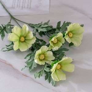 Fleurs artificielles CallaFloral Cosmos vert clair, branche unique, bouquet pour mariage et décoration intérieure - Product Image 3