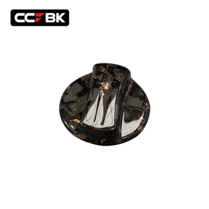 Tapa de Tanque de Combustible de Carbono Forjado Dorado para BMW G87 M2 G20 G80 M3 G22 G82 M4 G60 G90 M5 G15 F92 M8 X3 <span class=keywords><strong>X4</strong></span> X5 X6 2020-2026 - Product Image 2
