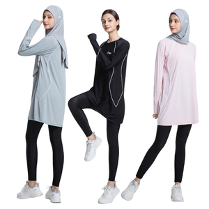 Haut de sport décontracté et modeste pour femme, style Moyen-Orient, conservateur, à séchage rapide, manches longues, vêtements de yoga anti-UV UPF50+ - Product Image 1