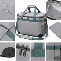 Sac isotherme pliable portable en tissu gris, sac de pique-nique avec poches latérales en filet et bandoulière pour le camping et les sorties à la plage