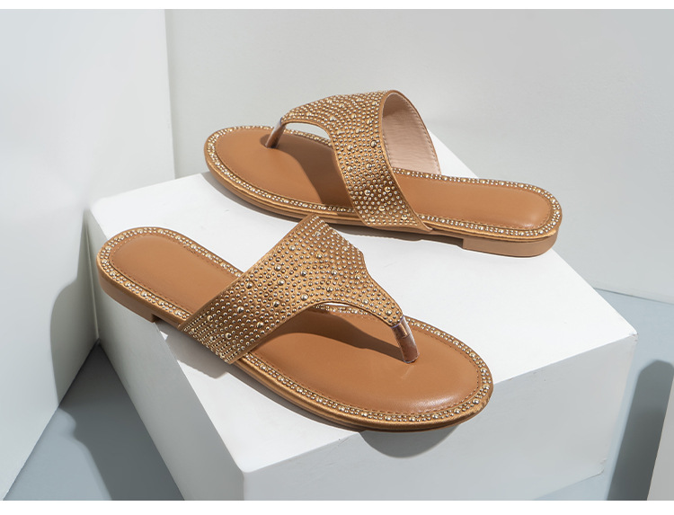 Rhinestone Clip toe Women's Flip-flops Sandals Outside Wearing Flip Flops Flat Beach Slippers