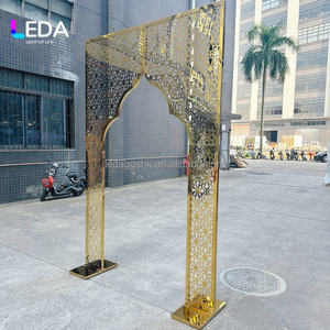 Arco de Boda LEDA Personalizado Estilo Indio, de Acero Inoxidable Dorado Brillante, para Decoración de Entrada en Eventos de Boda - Product Image 3