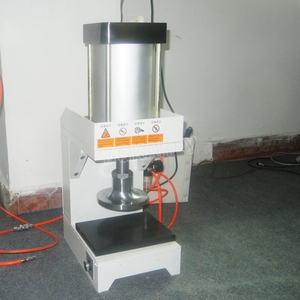 Máquina neumática de corte de muestras-Cortador automático de muestras para pruebas de caucho y plástico - Product Image 2