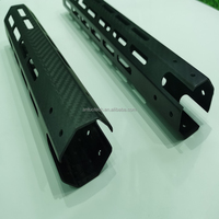 Driehoekige carbon fiber buisconnector vierkante buis op maat gemaakte 3K carbon fiber telescopische buis te koop carbon fiber buis tripod