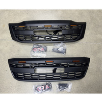 Accessoires de voiture YBJ Grille avant pour Hilux Vigo 2005-2011 Noir mat Style GR Rouge VIGO LED Plastique OEM 53100-0K010 Pick-up 4X4
