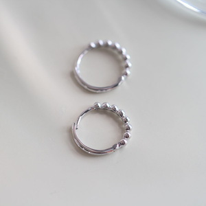 Boucles d'oreilles créoles légères en argent sterling, design sportif décontracté unisexe, idée cadeau pour le Nouvel An, GOLDtutu - Product Image 4