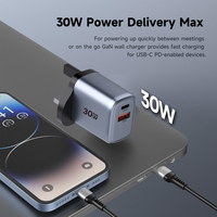 Los productos más vendidos Cargador Gan móvil 30W Pd Cargador USB de doble puerto Tipo C Adaptador de cargador portátil personalizado rápido al por mayor