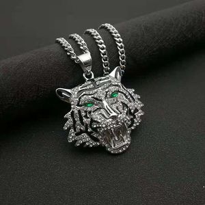 Collier pendentif tête de tigre Yunnique en acier inoxydable plaqué or avec sertissage pavé, bijoux hip-hop pour homme, cadeau - Product Image 3