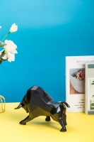 Statue de taureau en céramique personnalisable et créative, ornement de bureau Feng Shui pour la prospérité, fabriqué à haute température, durable, directement de l'usine