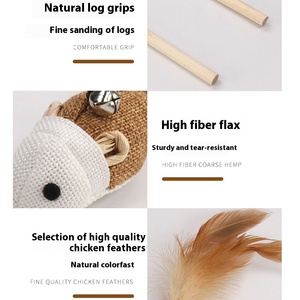 Ratón interactivo de lino y algodón de juguete para gatos de mano con estilo divertido de poste de madera de suministros directos de fábrica - Product Image 3