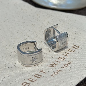 ต่างหูเงินแท้ S925 รูปดาวหกเหลี่ยม ดีไซน์สี่เหลี่ยมแบบวินเทจ ขัดเงา เรียบง่าย ทันสมัย สไตล์โบราณ คอลเลคชั่นเฉพาะกลุ่ม - Product Image 4