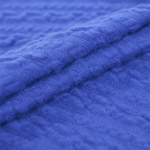 Tissu jacquard tricoté personnalisé, tissu jacquard 3D, jersey jacquard, tissu cachemire pour vêtements de maison pour femmes - Product Image 2