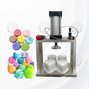 เครื่องอัดแบบนิวเมติกสำหรับทำบาธบอมบ์ แชมพูบาร์ ผลิตในจีน ปรับแต่งได้ ใช้งานง่าย ผลิตได้ 200 ชิ้น/ชม. เหมาะสำหรับใช้ในสปาที่บ้าน - Product Image 1