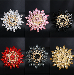 Large Flower Alloy Gold Plated <b>Brooch</b> Men's and <b>Women's</b> Fine Scarf Clip Wedding Engagement High Quality Jewelry - Product Image 2