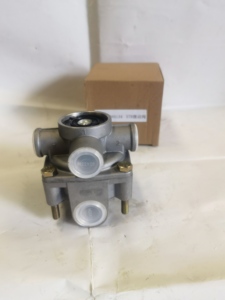 Pièces détachées d'origine SINOTRUK HOWO WG9000360134, soupape de relais pour système de freinage pneumatique, pièces détachées Shacman FAW BEIBEN - Product Image 3