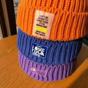 Gorros térmicos de punto de Color liso para mujer, 100% acrílico, alta elasticidad, enrollado, personalizado, moda - Product Image 4