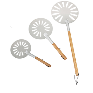 Pelle <span class=keywords><strong>à</strong></span> <span class=keywords><strong>pizza</strong></span> en aluminium avec poignée détachable, plate et perforée, pour <span class=keywords><strong>la</strong></span> cuisson <span class=keywords><strong>de</strong></span> pizzas, pains et pâtisseries - Product Image 5