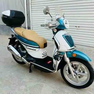Motocyclette d'occasion, scooter <span class=keywords><strong>Piaggio</strong></span>, en excellent état. - Product Image 5