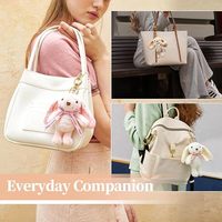 Porte-clés Lapin en Peluche Mignon et Doux avec Fermoir Mousqueton pour Sacs à Main, Sacs à Dos, et Machines à Jeux d'Arcade - Mini Cadeau
