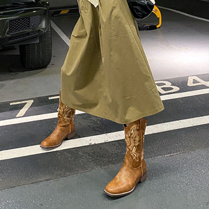 <span class=keywords><strong>Stivali</strong></span> da Cowgirl Vintage in <span class=keywords><strong>Pelle</strong></span> Ricamata Moda 2024, <span class=keywords><strong>Stivali</strong></span> Chelsea da <span class=keywords><strong>Donna</strong></span> con Punta Quadrata, <span class=keywords><strong>Stivali</strong></span> da <span class=keywords><strong>Cowboy</strong></span> Occidentali - Product Image 3