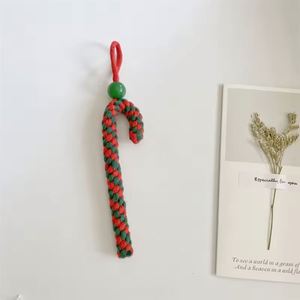 Llavero de donut hecho a mano para Navidad, colgante de ganchillo para bolso, adorno para colgar en el coche, regalo festivo al por mayor - Product Image 6