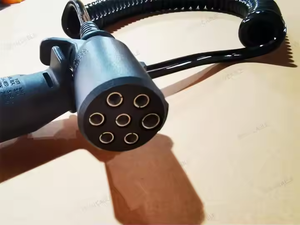 7 p 24v ट्रेलर सुज़ी लीड कॉइल केबल एन टाइप फ्लेक्स इलेक्ट्रिक 7 पिन पोल सर्पिल कर्ली केबल अर्ध ट्रक वोल्वो के लिए प्लास्टिक प्लग के साथ - Product Image 3