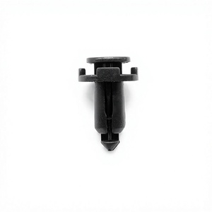 Clips Automotrices Universales de 9 mm B15 de Material PP para Parachoques, Guardabarros y Fijaciones de Guardafangos - Product Image 3